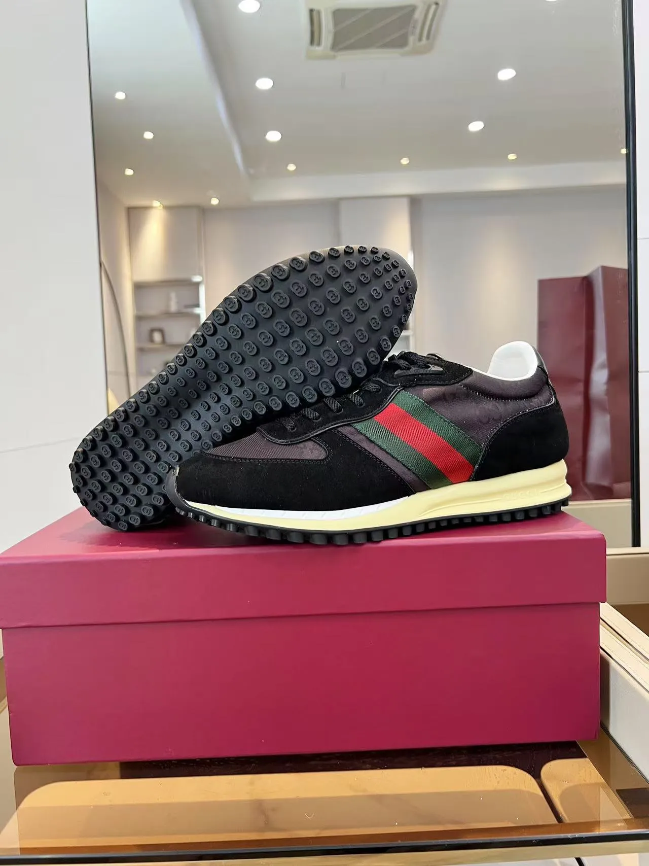 660💰GUCCI Men's New Forrest Gump Sports Shoes Light, comfortable and versatile, full of details, showing retro sports feelings Men's size 39-45